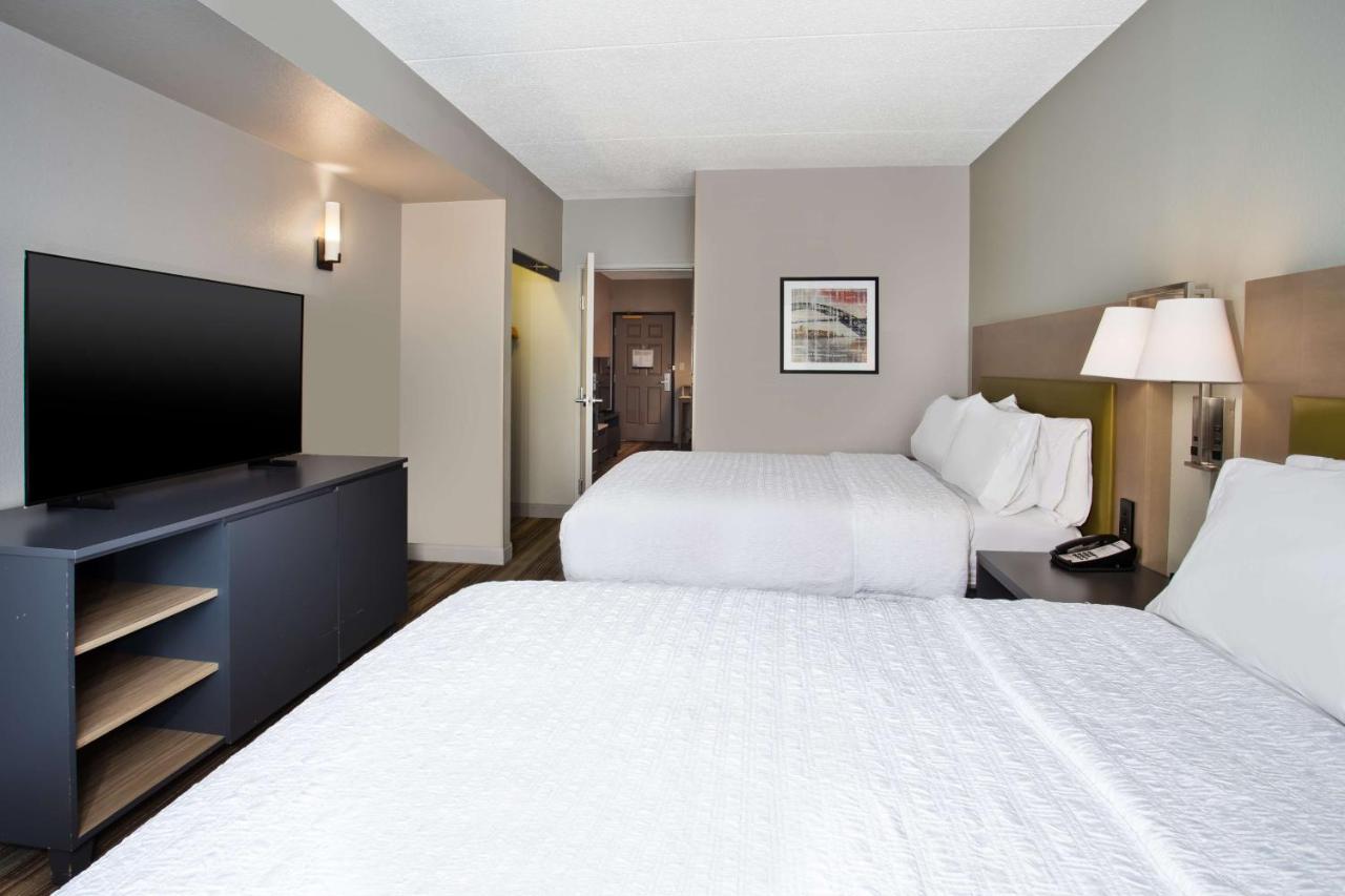 Hampton Inn & Suites By Hilton- Newark Airport Elizabeth Exteriér fotografie