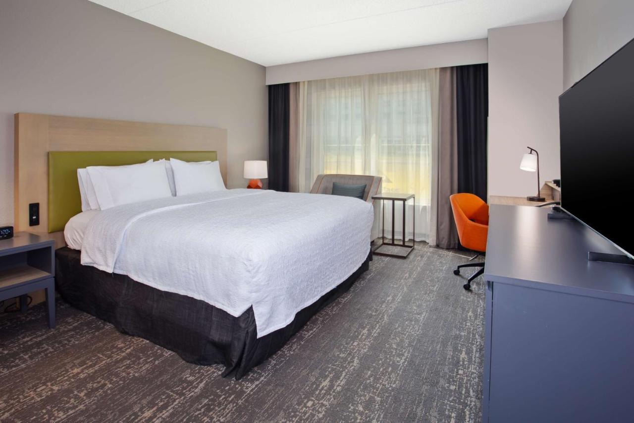 Hampton Inn & Suites By Hilton- Newark Airport Elizabeth Exteriér fotografie