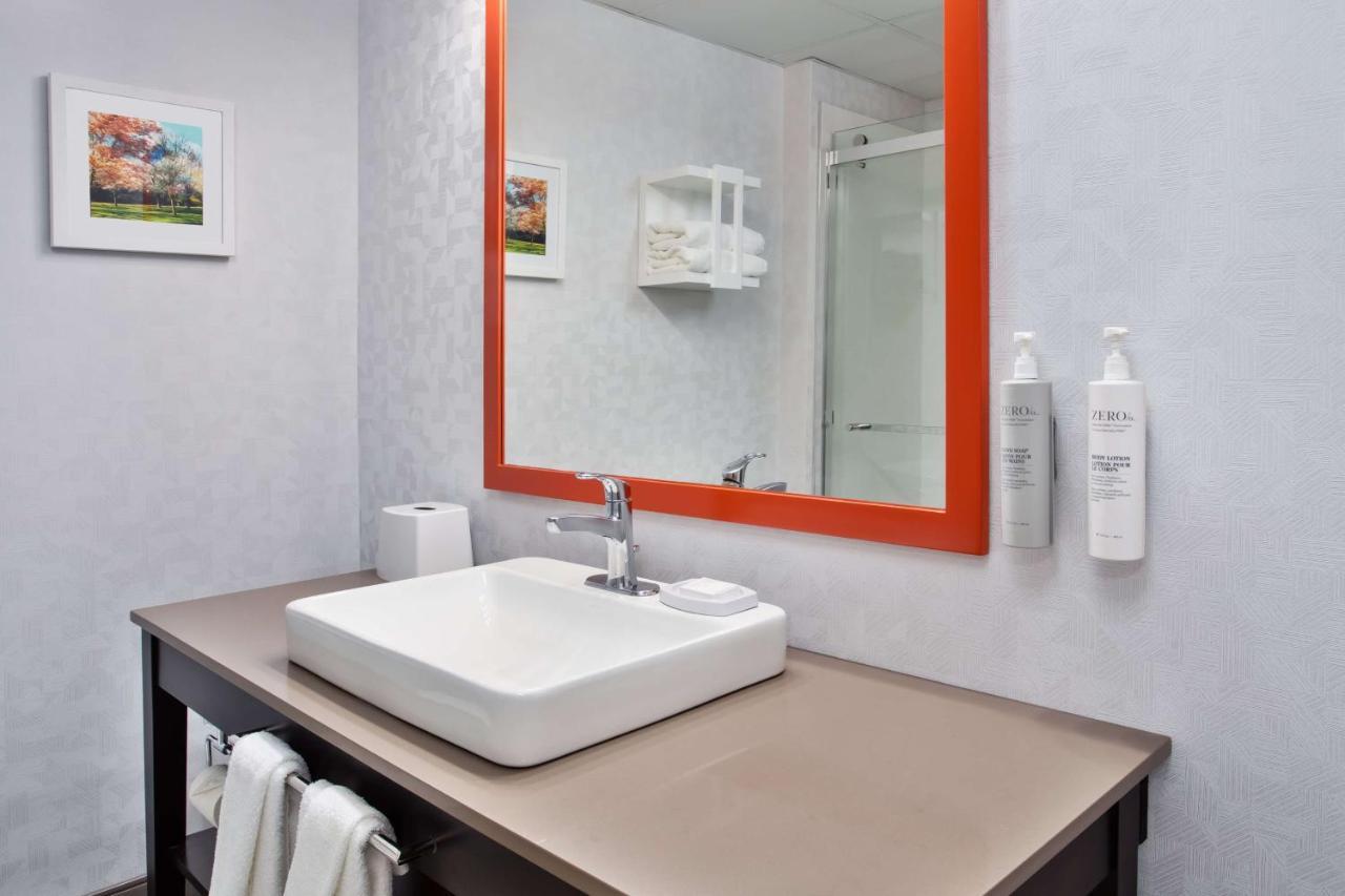 Hampton Inn & Suites By Hilton- Newark Airport Elizabeth Exteriér fotografie