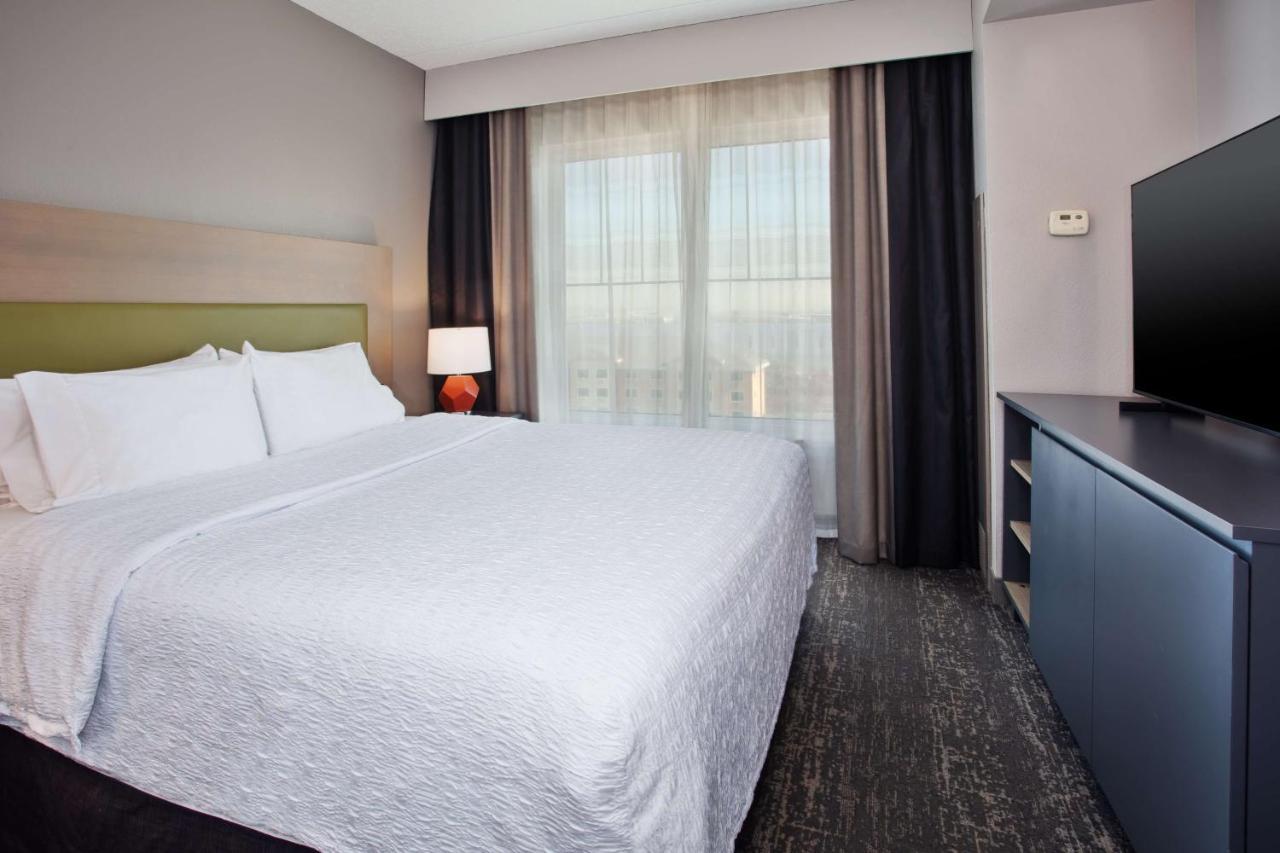 Hampton Inn & Suites By Hilton- Newark Airport Elizabeth Exteriér fotografie