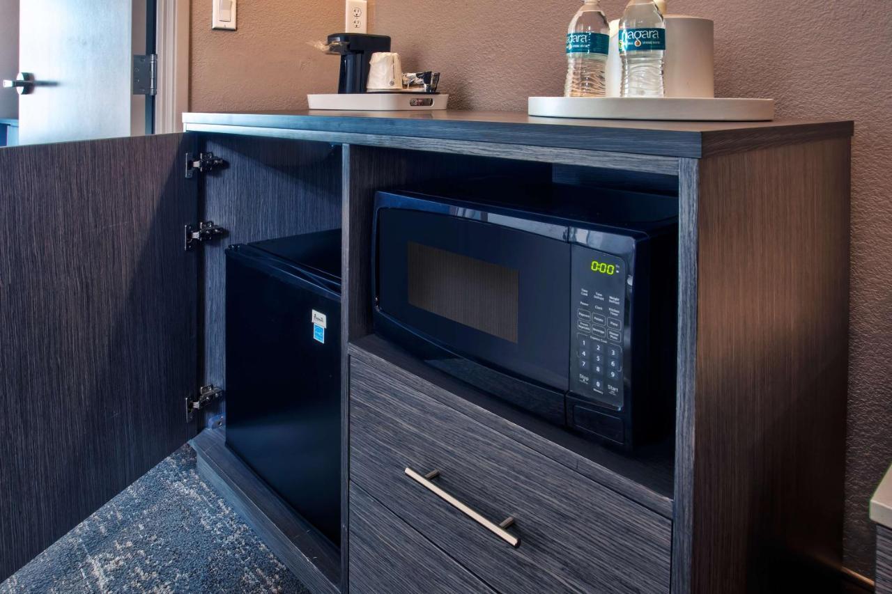 Hampton Inn & Suites By Hilton- Newark Airport Elizabeth Exteriér fotografie