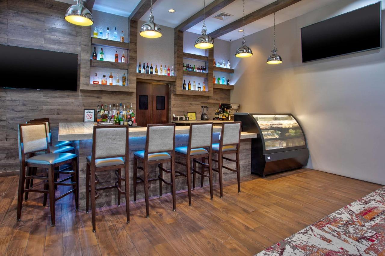 Hampton Inn & Suites By Hilton- Newark Airport Elizabeth Exteriér fotografie