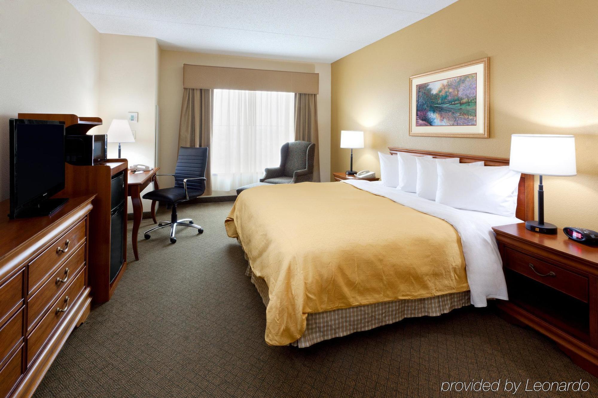 Hampton Inn & Suites By Hilton- Newark Airport Elizabeth Pokoj fotografie