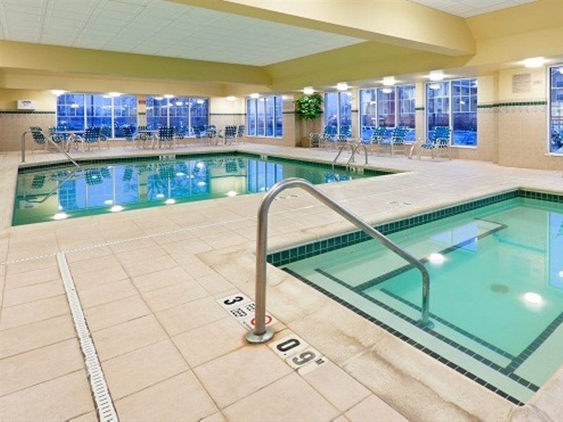 Hampton Inn & Suites By Hilton- Newark Airport Elizabeth Exteriér fotografie